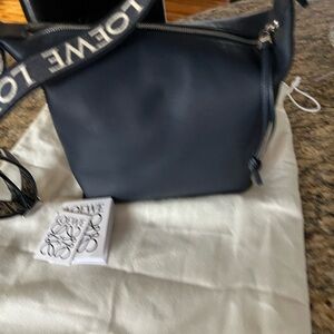 Loewe Navy. Leather Women's Bag
